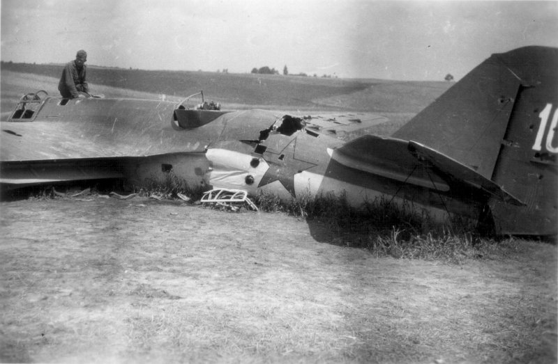 Самолет р10 Советский