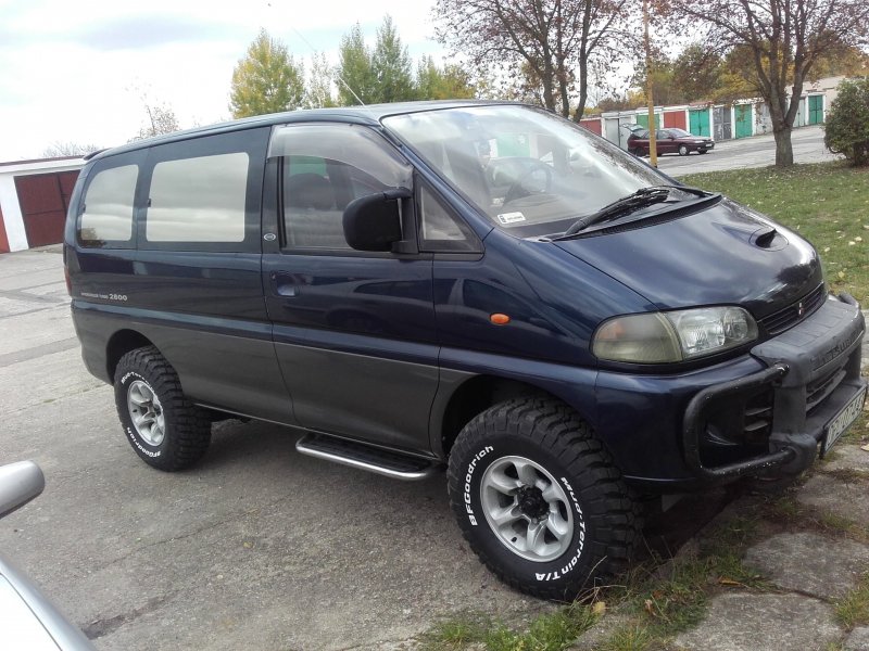 Mitsubishi Delica 4x4 2000