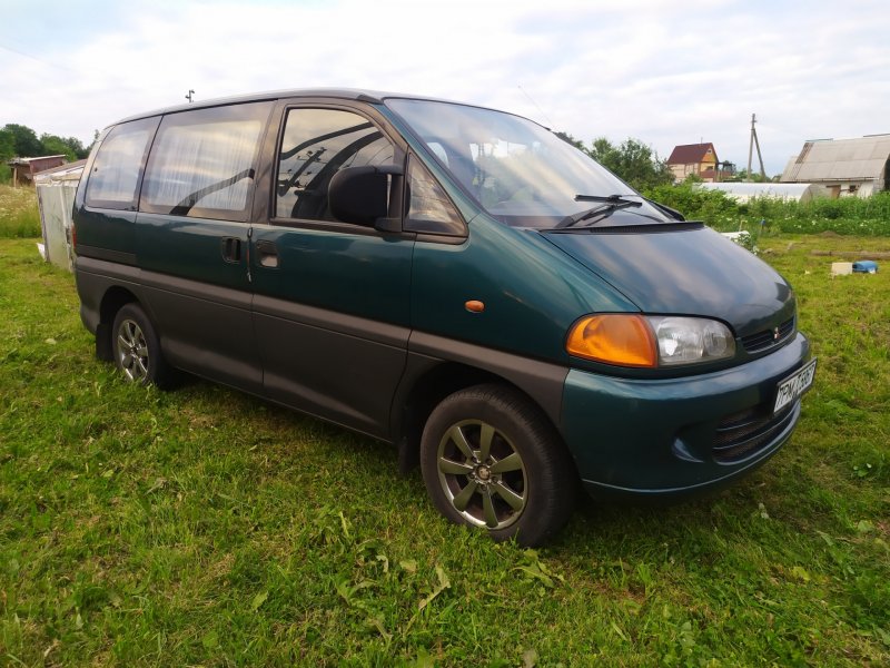 Mitsubishi Delica Space Gear Chamonix 2000