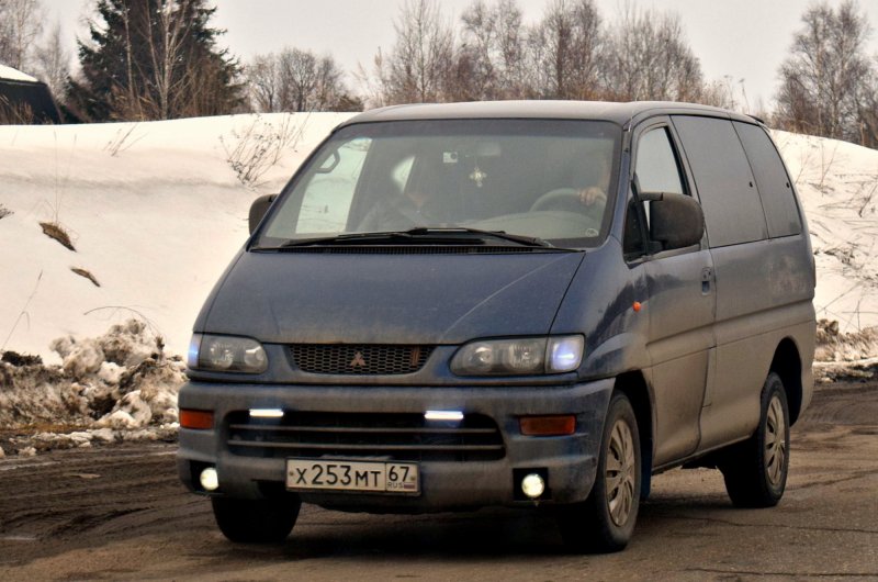 Mitsubishi Delica Space Gear 4wd