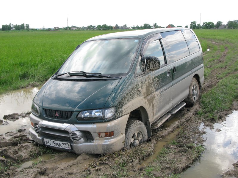 Mitsubishi Спейс Гир