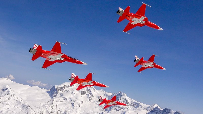 Су-33 истребитель фото снизу