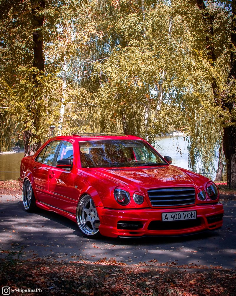 Mercedes Benz w210 серебристый