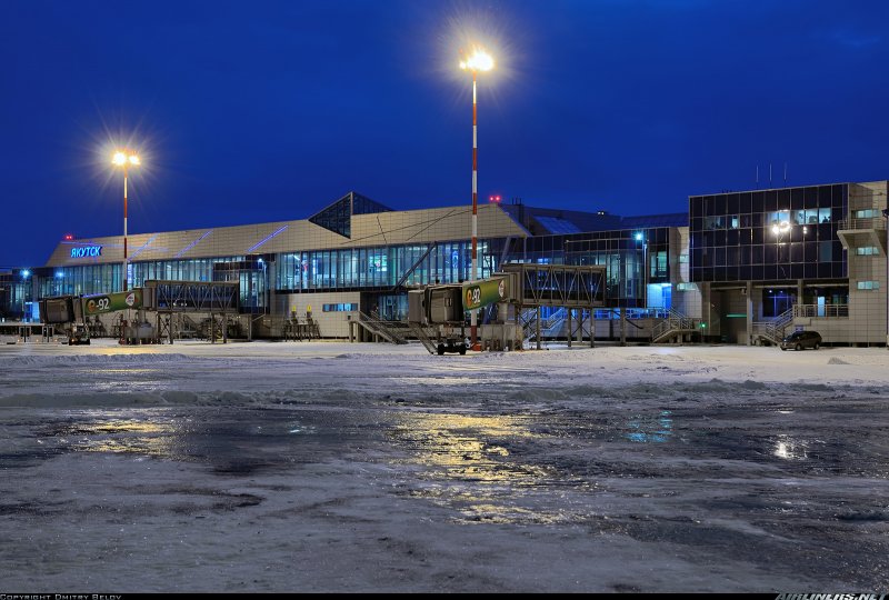 Аэропорт Якутск зима