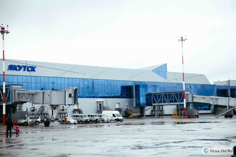 Аэропорт Якутск зима