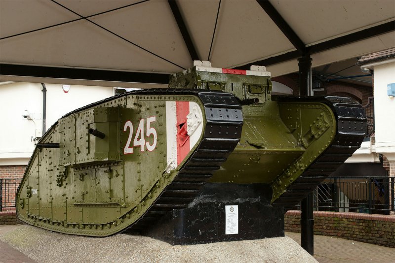 Английский танк Марк 1