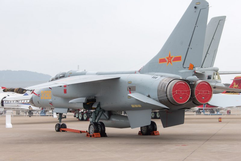 Бомбардировщик Xian JH-7a