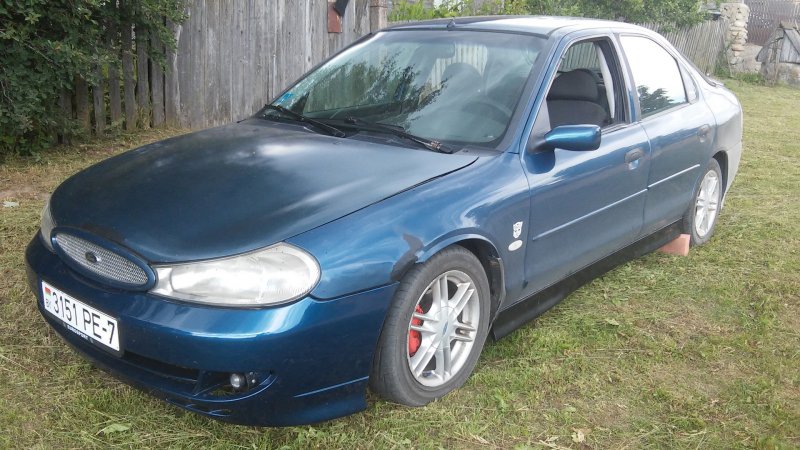Накладки порогов st200 Ford Mondeo 2
