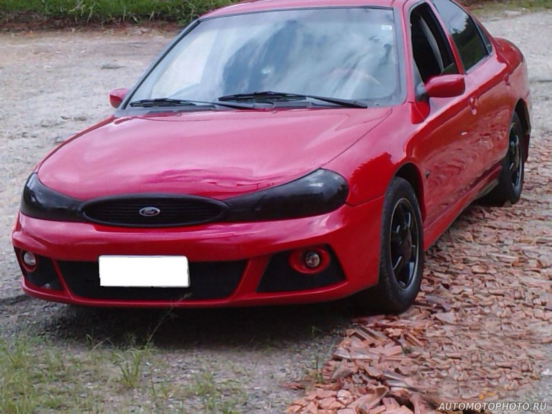 Ford Mondeo 1996 салон