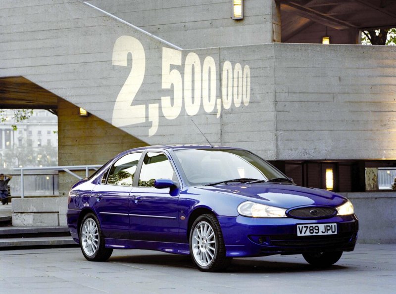 Ford Mondeo 1999 SVT