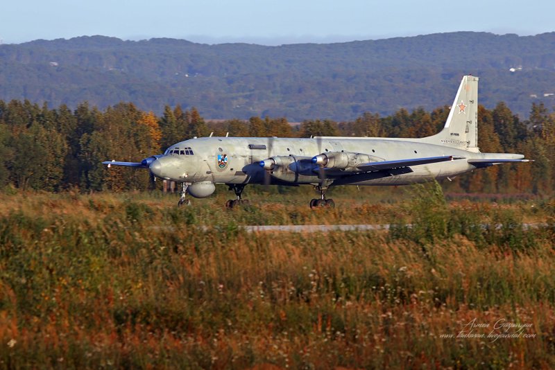 Штурман на ил-38
