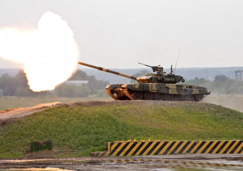 Танк т-90 стрельба