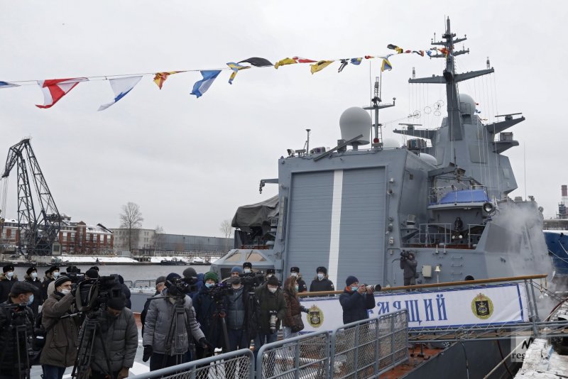 Гремящий Кронштадт