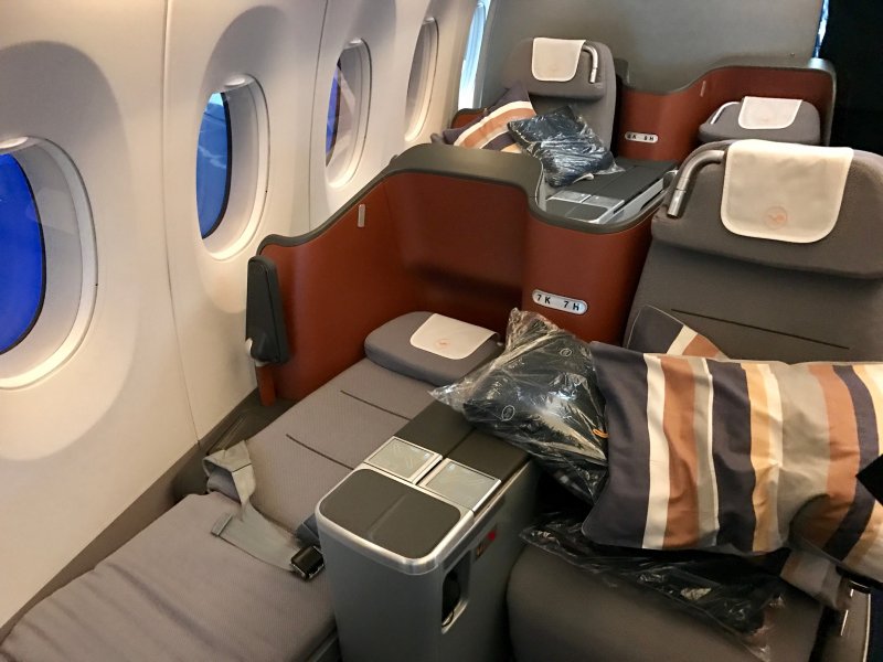 Lufthansa Airbus a350 салон