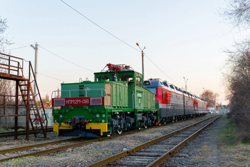 Тг16 тепловоз