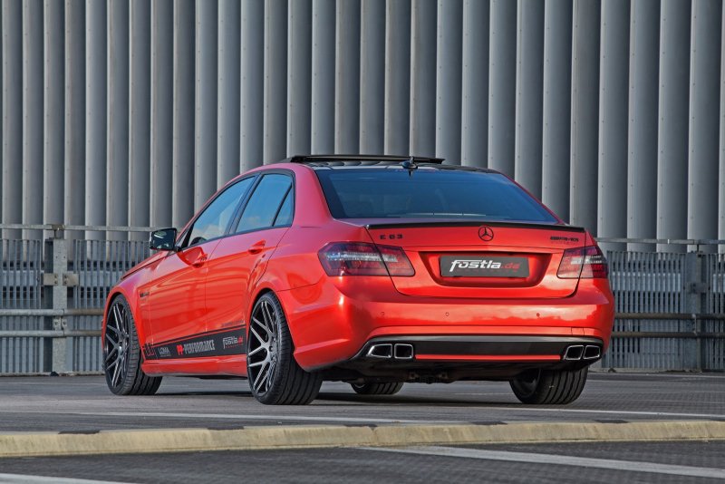 Mercedes Benz e63s AMG