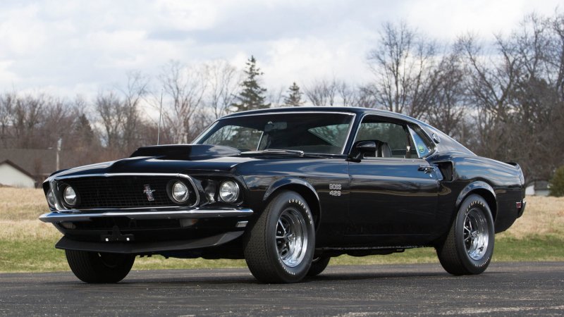 Ford Mustang Boss 527