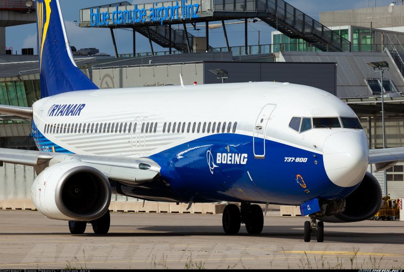 Боинг 737-700