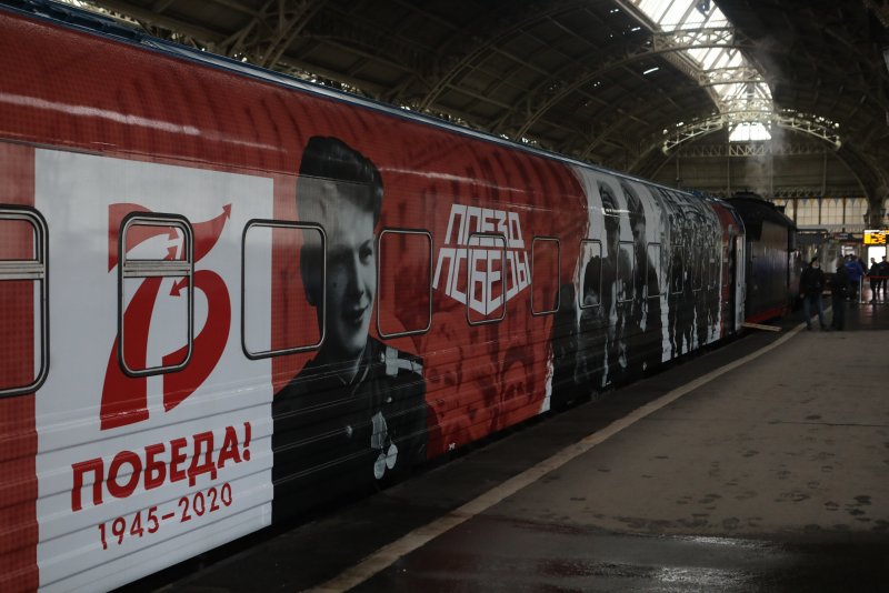 Паровоз крушение известная ретро фото