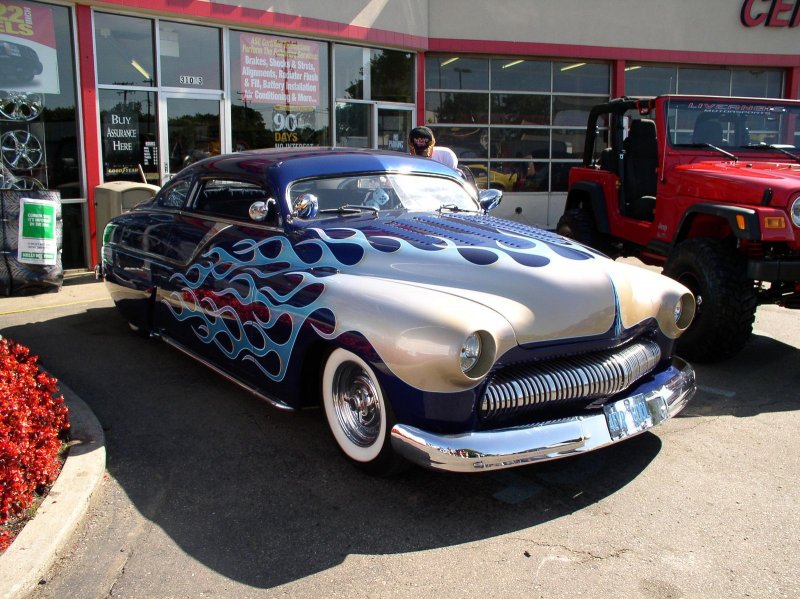 Машина Hudson Hornet