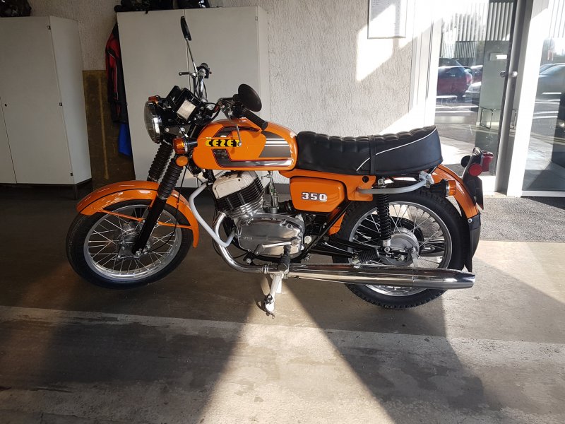 Мотоцикл cz 350