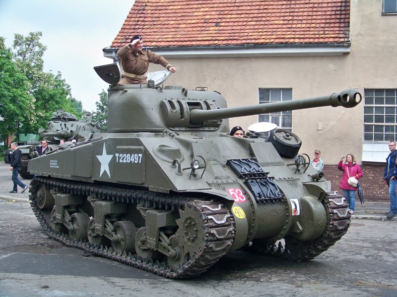 Танк Шерман 1944
