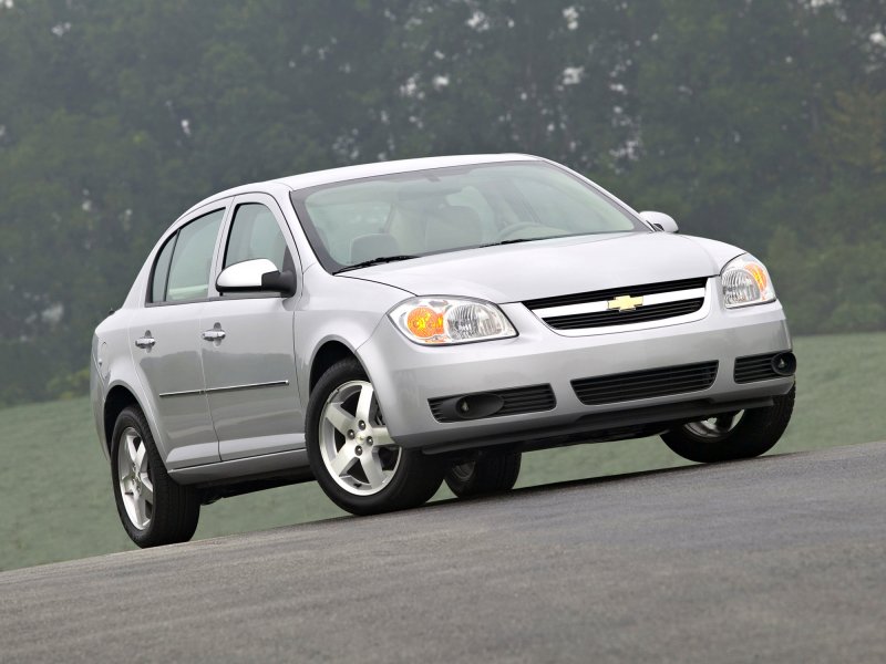 Chevrolet Cobalt 2004 седан