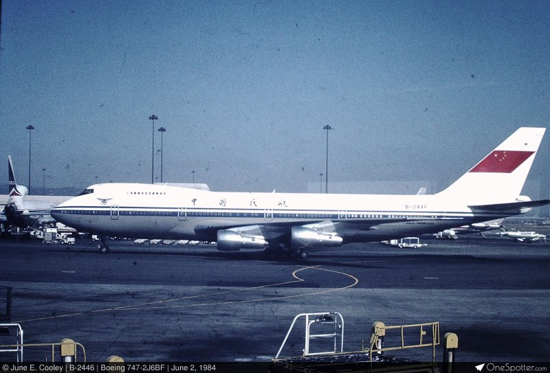 Боинг 747 400 5687 Россия