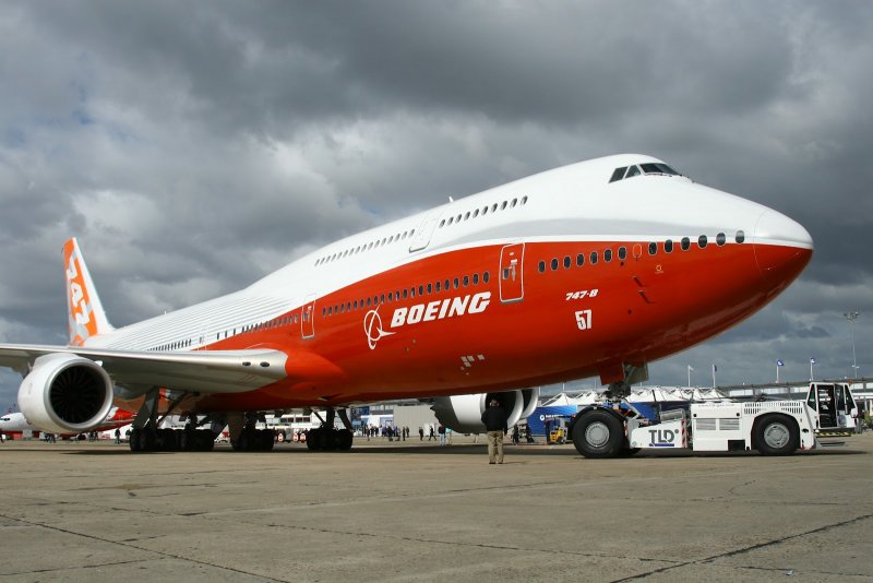 Боинг 747 KLM