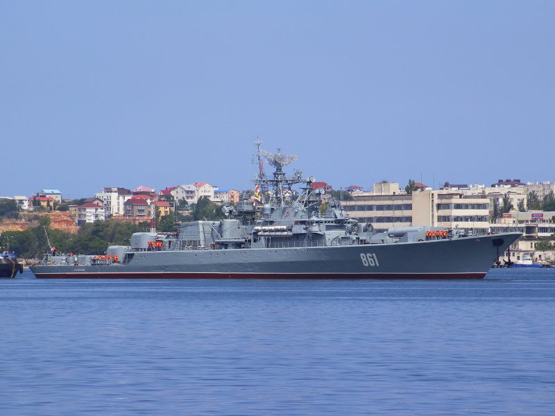 Ладный сторожевой корабль