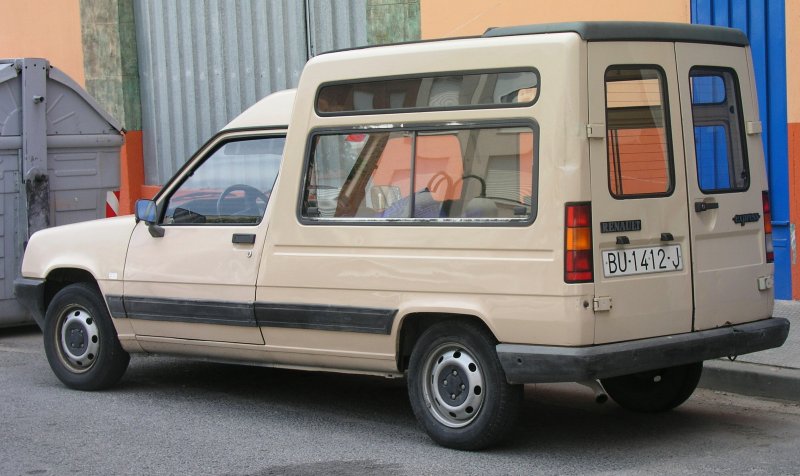 Renault 1990 Rapid каблук