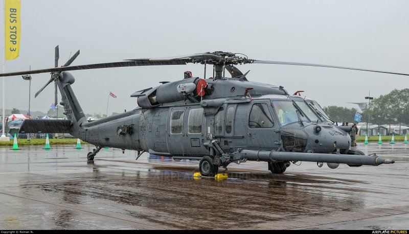 Вертолет Sikorsky h-34 внутри
