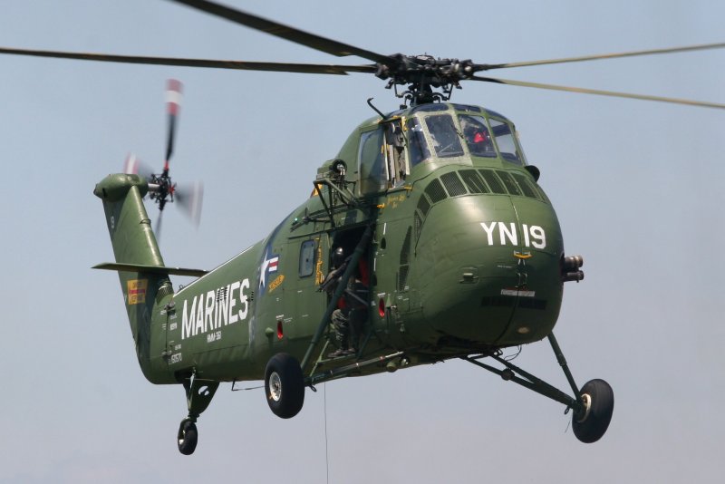 H-34 вертолет