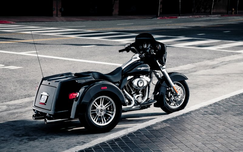 Харлей Дэвидсон и tri Glide