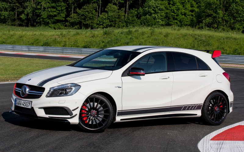 Mercedes Benz a45 w176