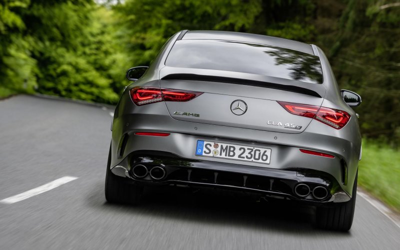 Mercedes Benz a45 AMG