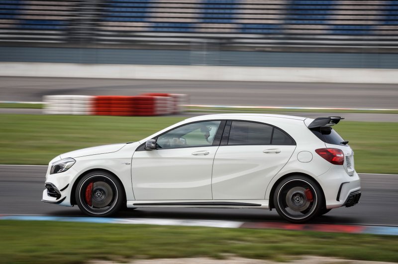 Мерс а 45 AMG