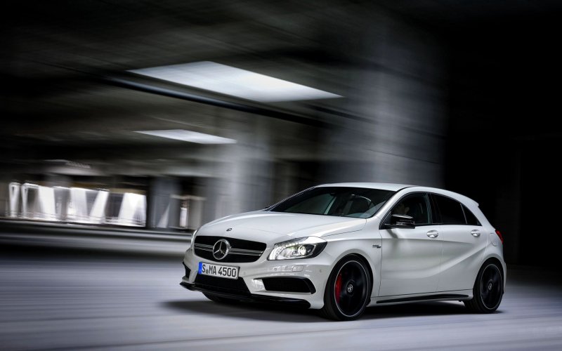 Mercedes-Benz a45 AMG 4matic