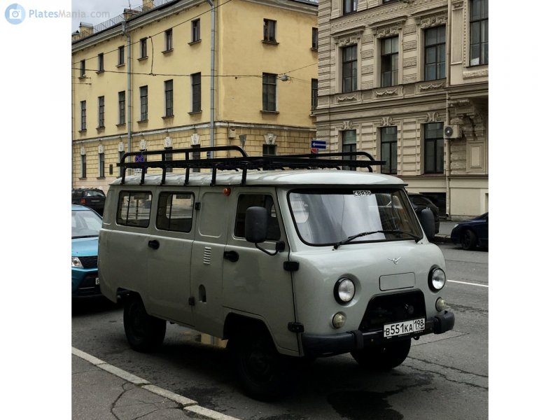 УАЗ-3741 (Ц/М фургон)