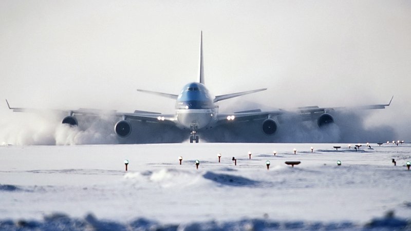 Боинг 747 зимой