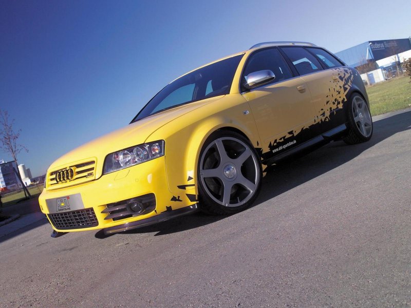 A4 Audi b6 avant Yellow