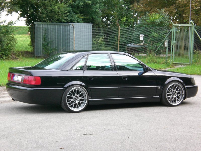 Audi 100 c4 s4