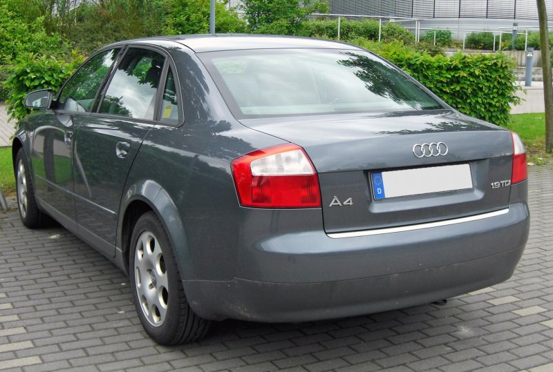 Audi s6 c5