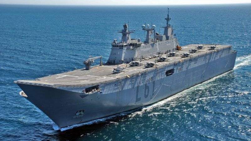 Турецкий авианосец TCG «Anadolu»