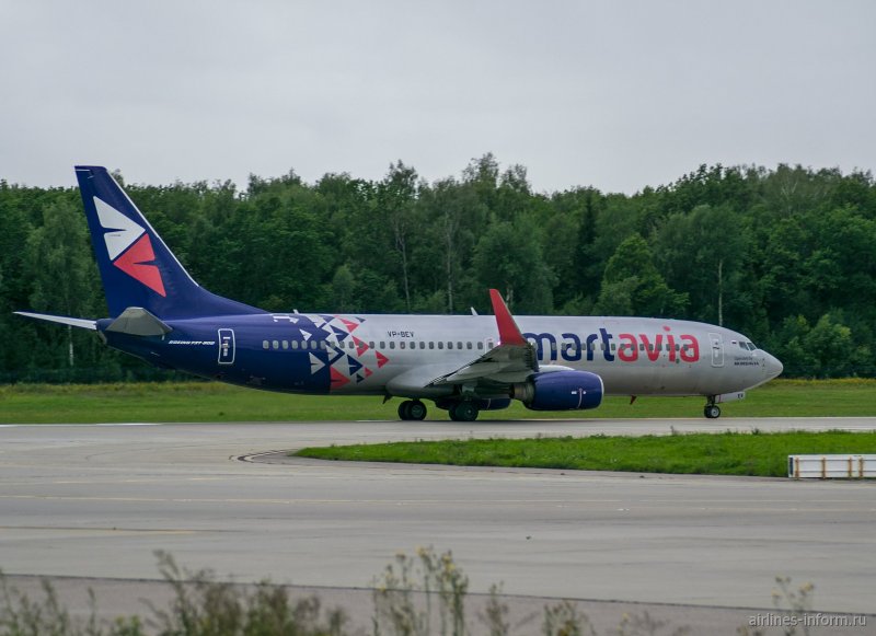 Boeing 737-800 SMARTAVIA