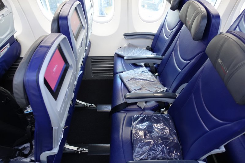 Смарт авиа 737-800 салон
