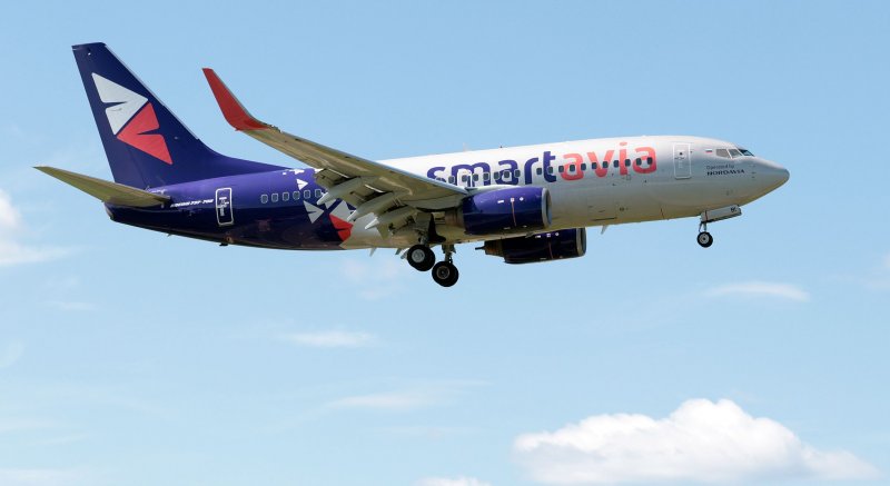 Боинг 737-500 SMARTAVIA