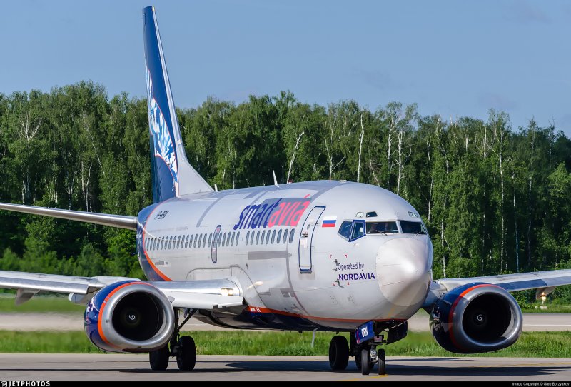 Боинг 737 Смартавиа