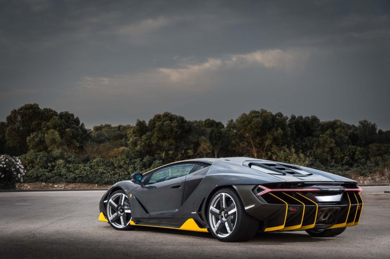 Lamborghini Centenario родстер
