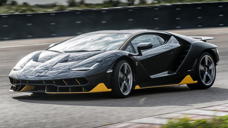 Машина Lamborghini Centenario